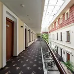 Amberton Cathedral Square Otel Vilnius