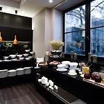 Hotel Amberton Cathedral Square 4*