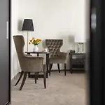 Amberton Cathedral Square Otel Vilnius