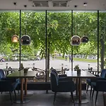 Amberton Cathedral Square