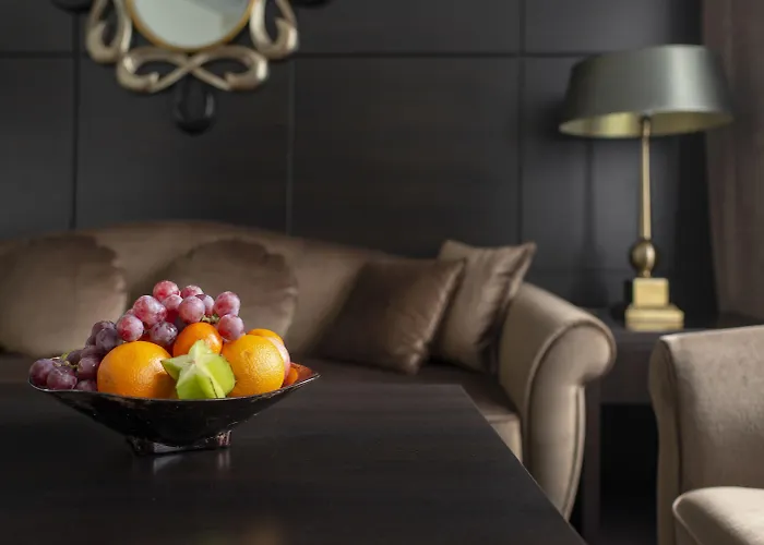 Hotell Amberton Cathedral Square 4*