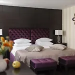 Hotel Amberton Cathedral Square Wilno