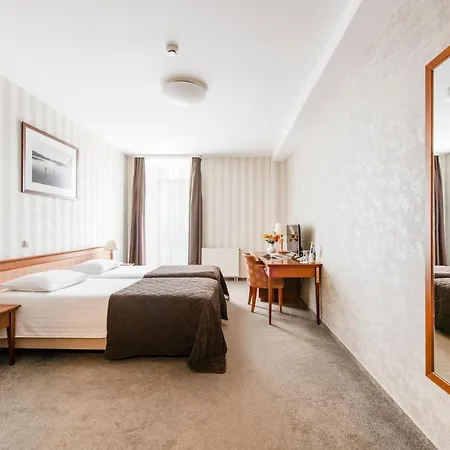 Amberton Cathedral Square Hotel 4*