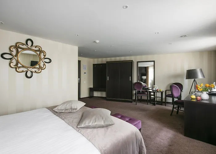 Amberton Cathedral Square Hotel