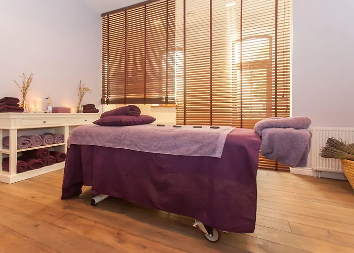 Amberton Cathedral Square