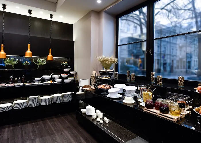 Hotel Amberton Cathedral Square 4*